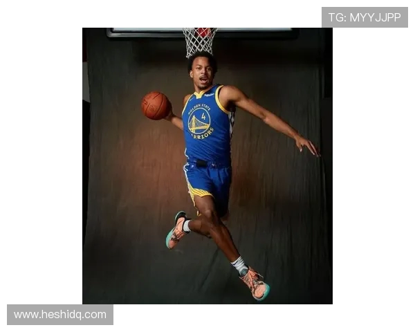 斯蒂芬库里引领勇士王朝新时代的传奇与三分投射艺术