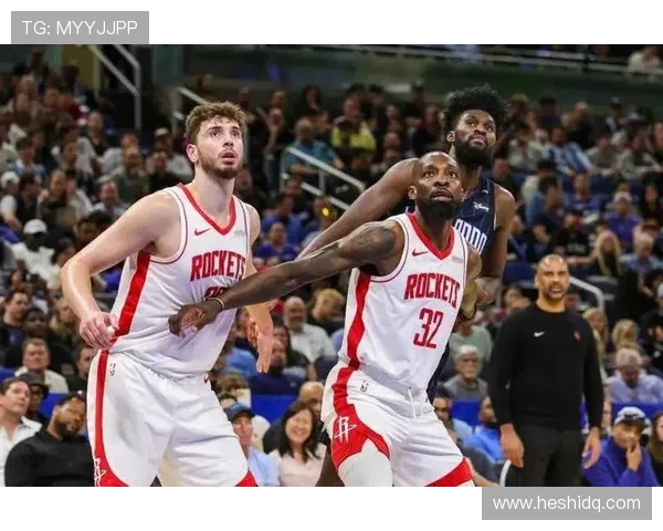 1995年NBA总决赛火箭队与魔术队的经典对决回顾与分析